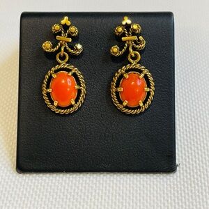 Vintage 14k Yellow Gold And Coral Dangle Earrings